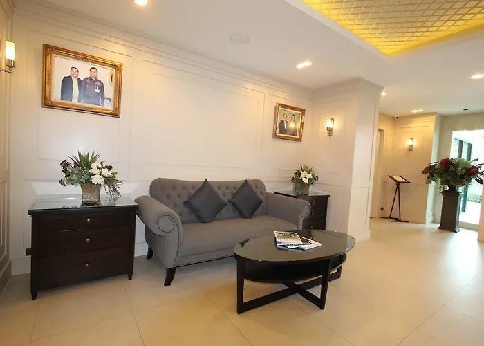 Hotel 14 3*