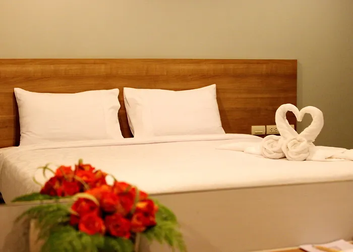 14 Hotel