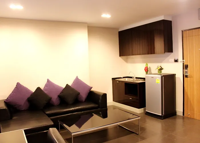 Hotel 14 3*
