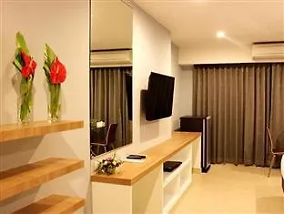 Hotel 14 3*